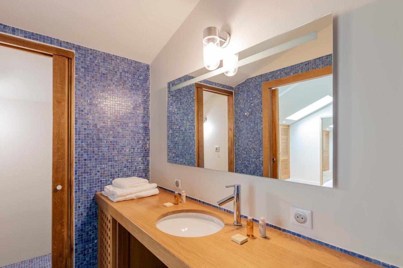Residence Les Suites Du Port - By Le Saint Ferdinand Arcachon Esterno foto